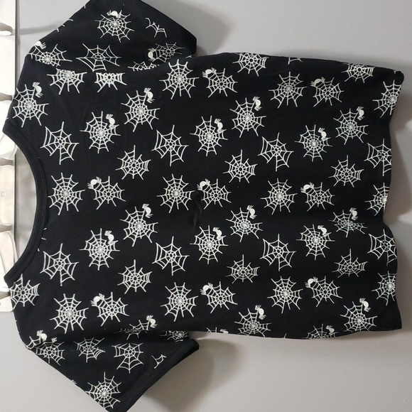 Love, Peace & Lazy Days Black Tshirt with Glow in the Dark Spiders and Webs, S - Picture 6 of 6